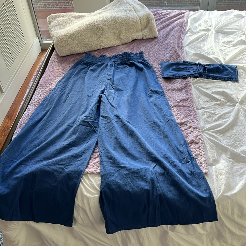 TWO PEICE FLOWY PANT DARK BLUE LOOK!